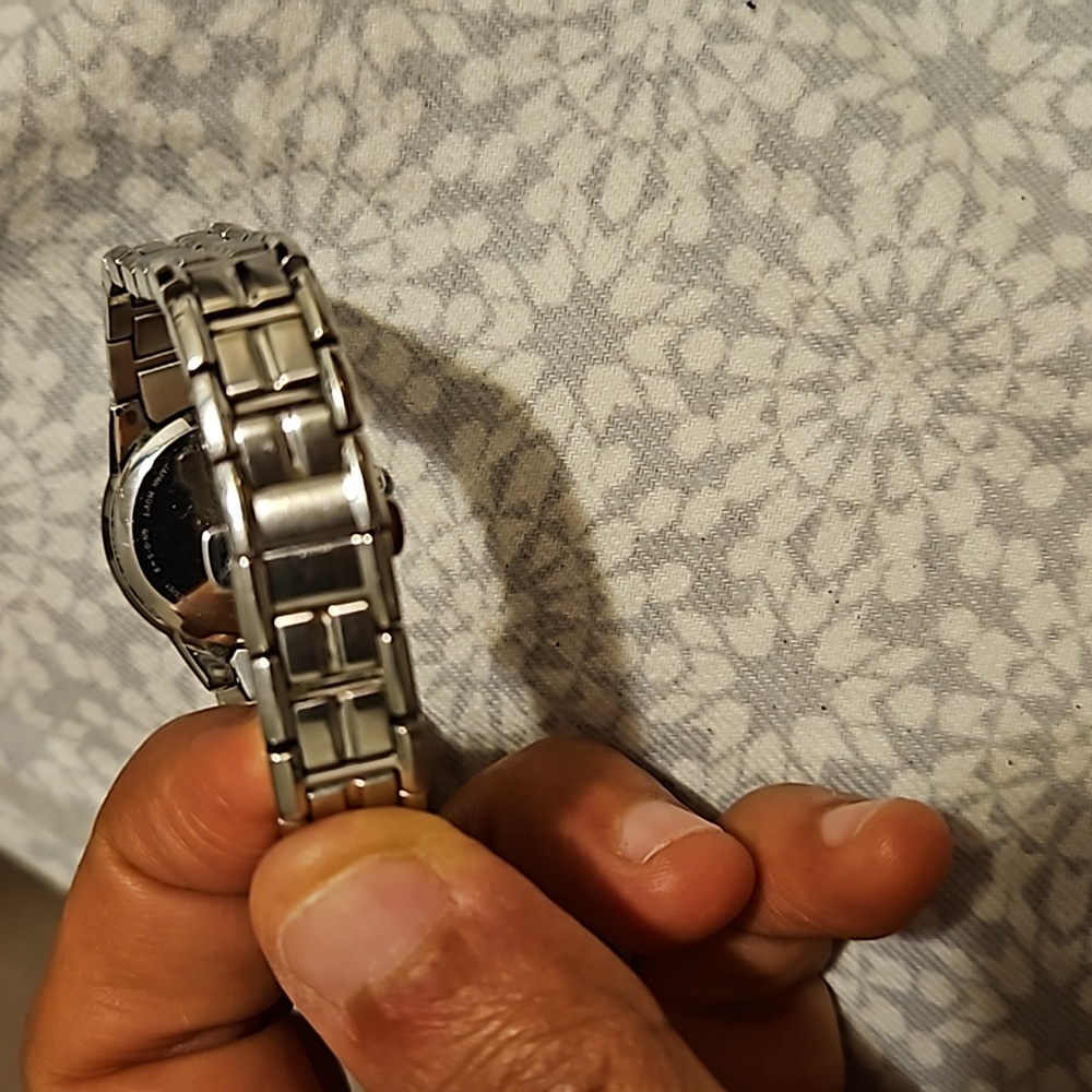 Citizen Eco drive black diamond stainless steel watch - Picture 5 of 6